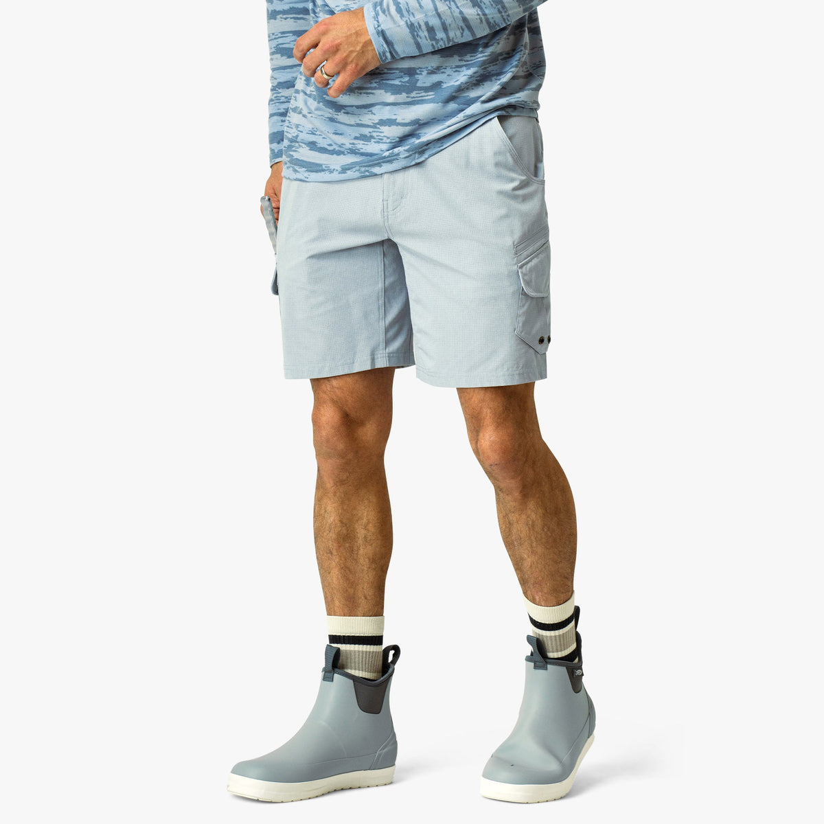 Naval Storm Camo Pinnacle Fishing Shorts / AFTCO Essential