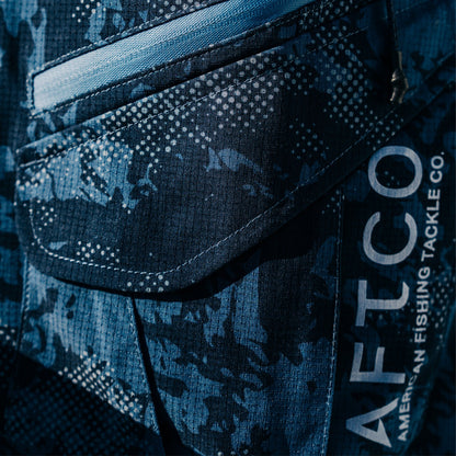 Naval Storm Camo Pinnacle Fishing Shorts / AFTCO Essential