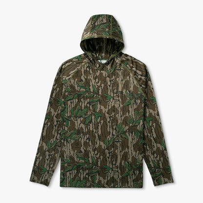 Green Leaf Mossy Oak® Camo Performance Hood / AFTCO Deals