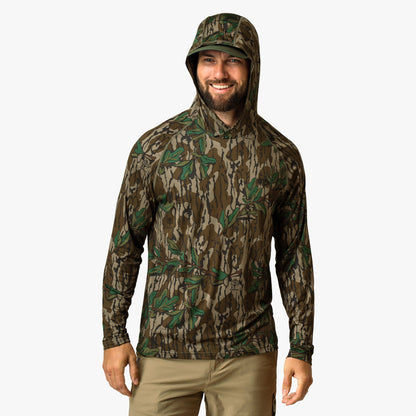 Green Leaf Mossy Oak® Camo Performance Hood / AFTCO Deals