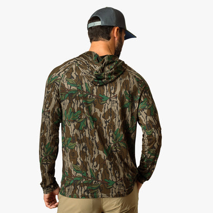 Green Leaf Mossy Oak® Camo Performance Hood / AFTCO Deals