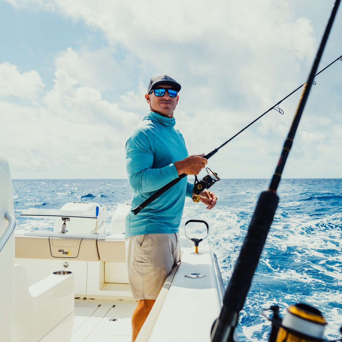Khaki 7 365 Hybrid Stretch Chino Fishing Shorts / AFTCO Everyday