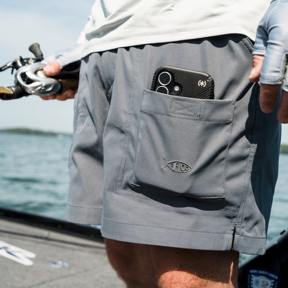 Captns Blue Flex 01 Men's Fishing Shorts / AFTCO Trusted