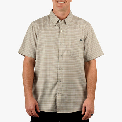Aqua Glass Dorsal Short Sleeve Button Down Shirt / AFTCO Latest