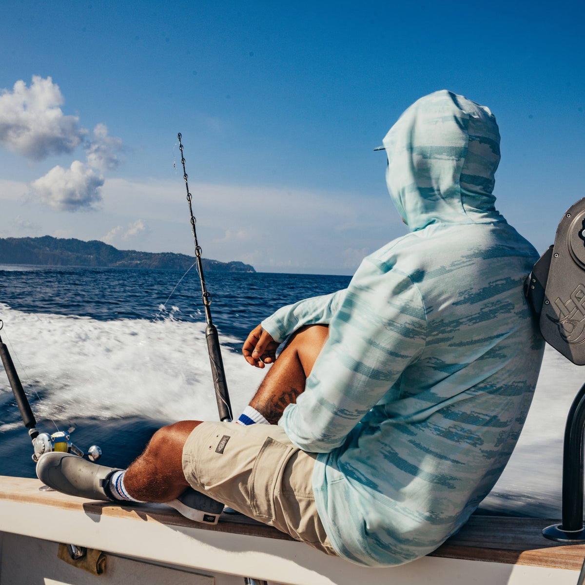 Blue Shadow Deckhand Fishing Shorts / AFTCO Trending