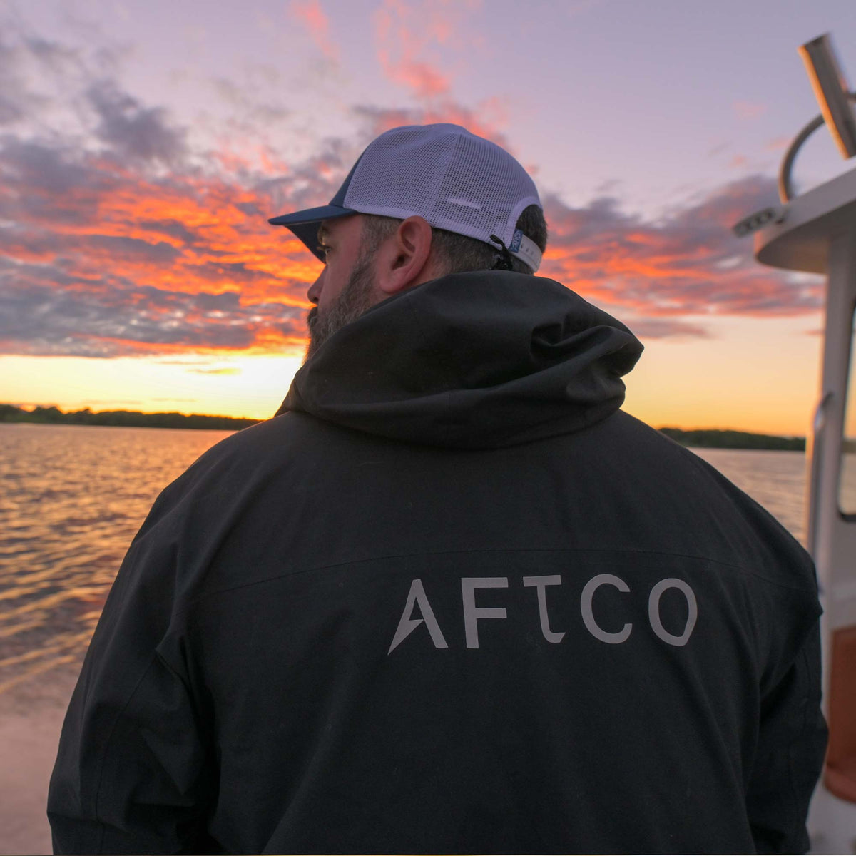 Black Fortress Fishing Rain Jacket / AFTCO Classic