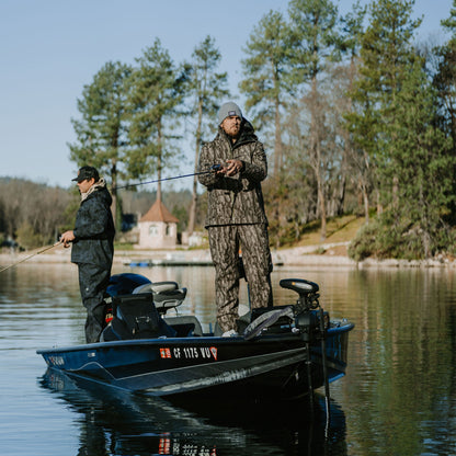 Olive Current Camo Stormbreaker Fishing Jacket / AFTCO Trusted