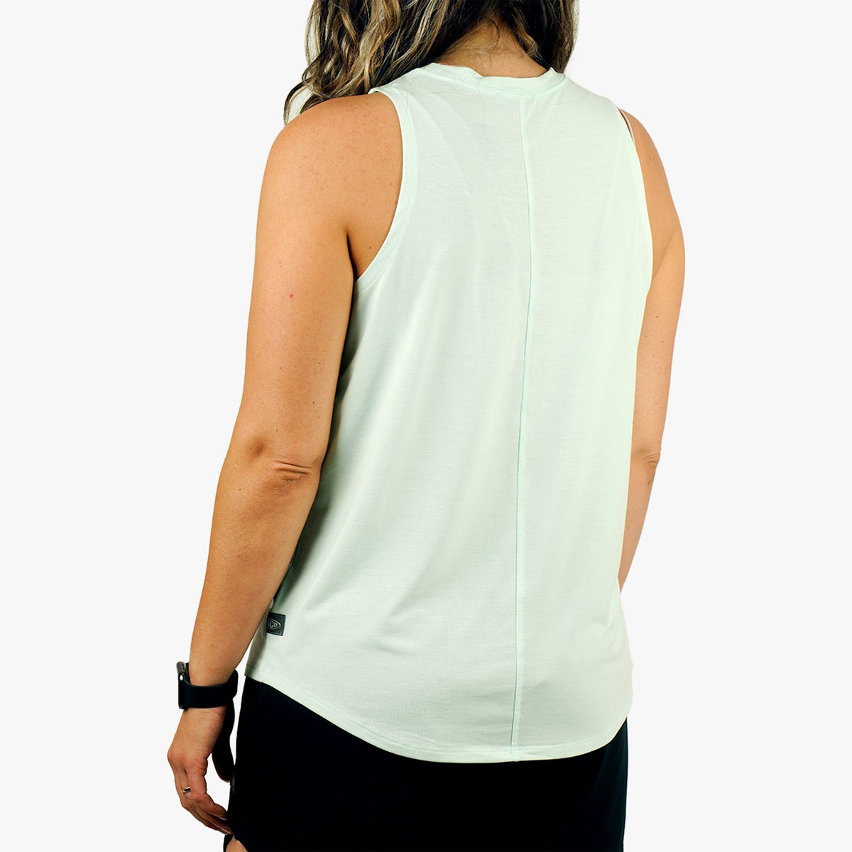Salt Air Heather Women's Ocean Bound Performance Tank / AFTCO Popular