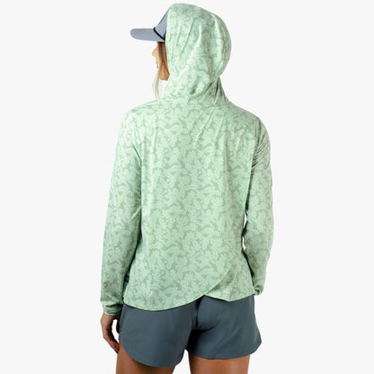 Bay Leaf Women's Ocean Bound Hooded Performance Shirt / AFTCO Recommended