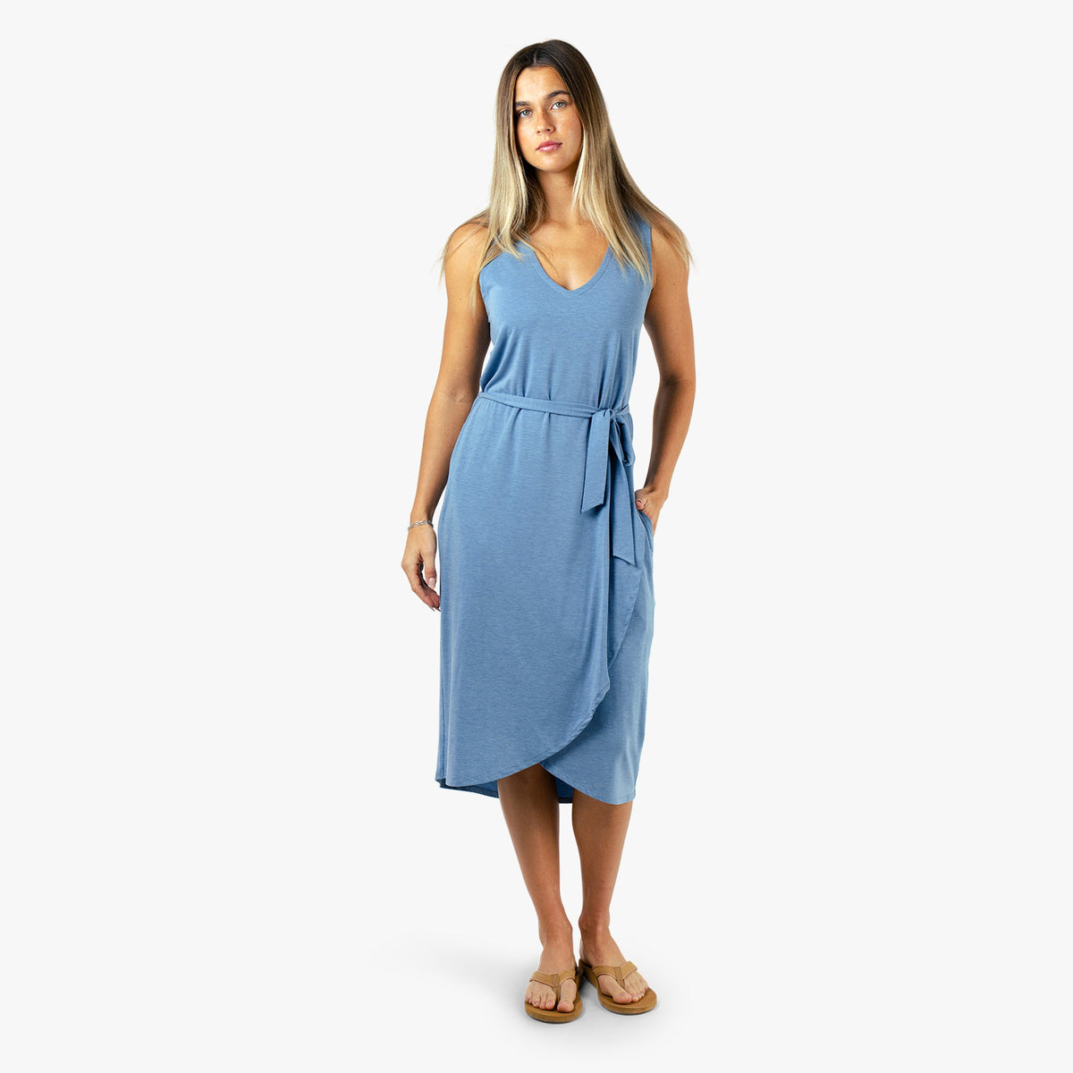 Blush Heather Women's Ocean Bound Sleeveless Quick Dry Dress / AFTCO Smart Buy