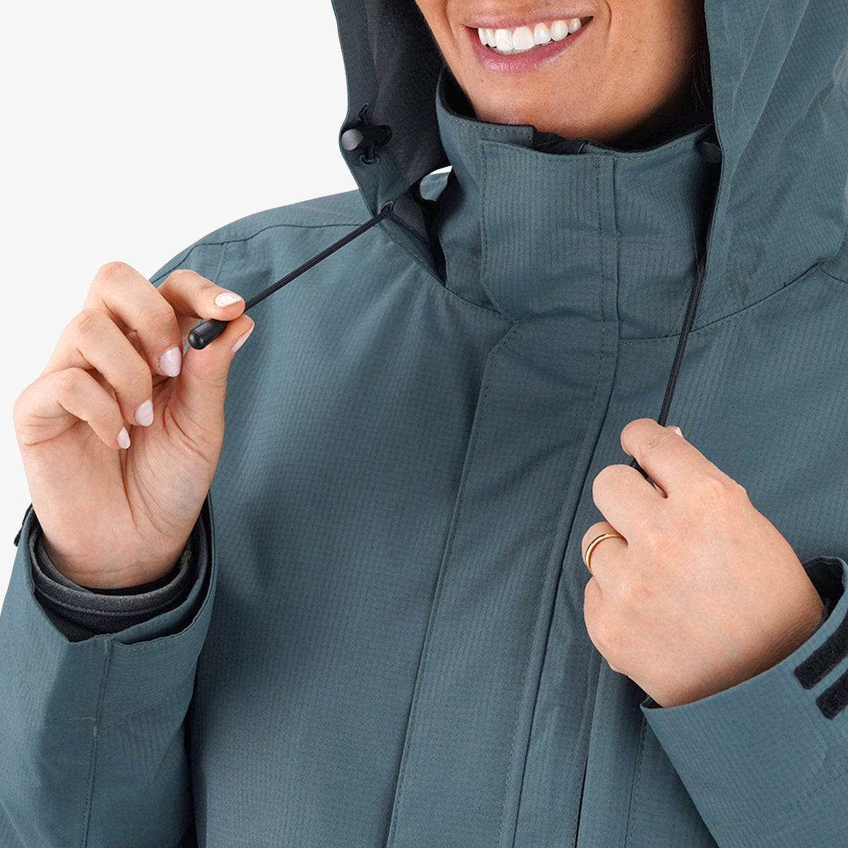 Depths Women's Barricade Jacket / AFTCO Smart Buy