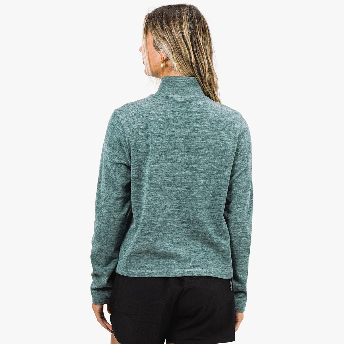 Steel Heather Women's Coastal Layer 1/4 Zip Fishing Pullover / AFTCO Recommended