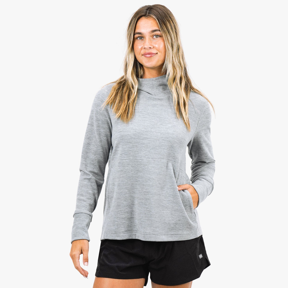Steel Heather Women's Coastal Layer Pullover Hoodie / AFTCO Signature