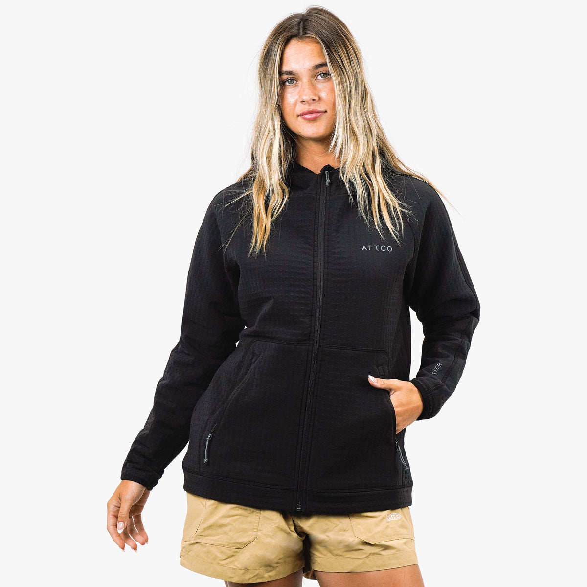 Black Women's ArmorLoft Fishing Sweatshirt / AFTCO Latest