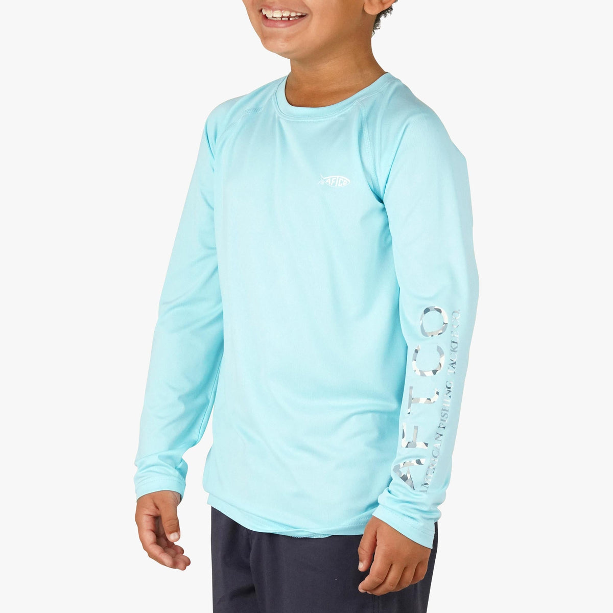Clearwater Heather Youth Samurai Performance LS Shirt / AFTCO Best Seller