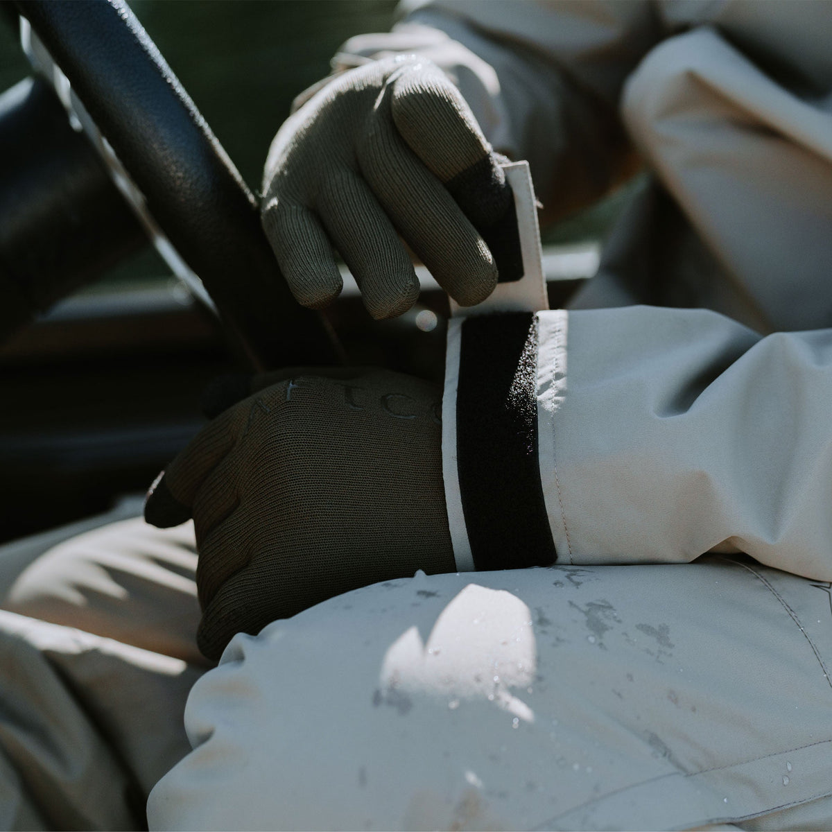 Steel Breakwater Waterproof Fishing Gloves| AFTCO / AFTCO Featured