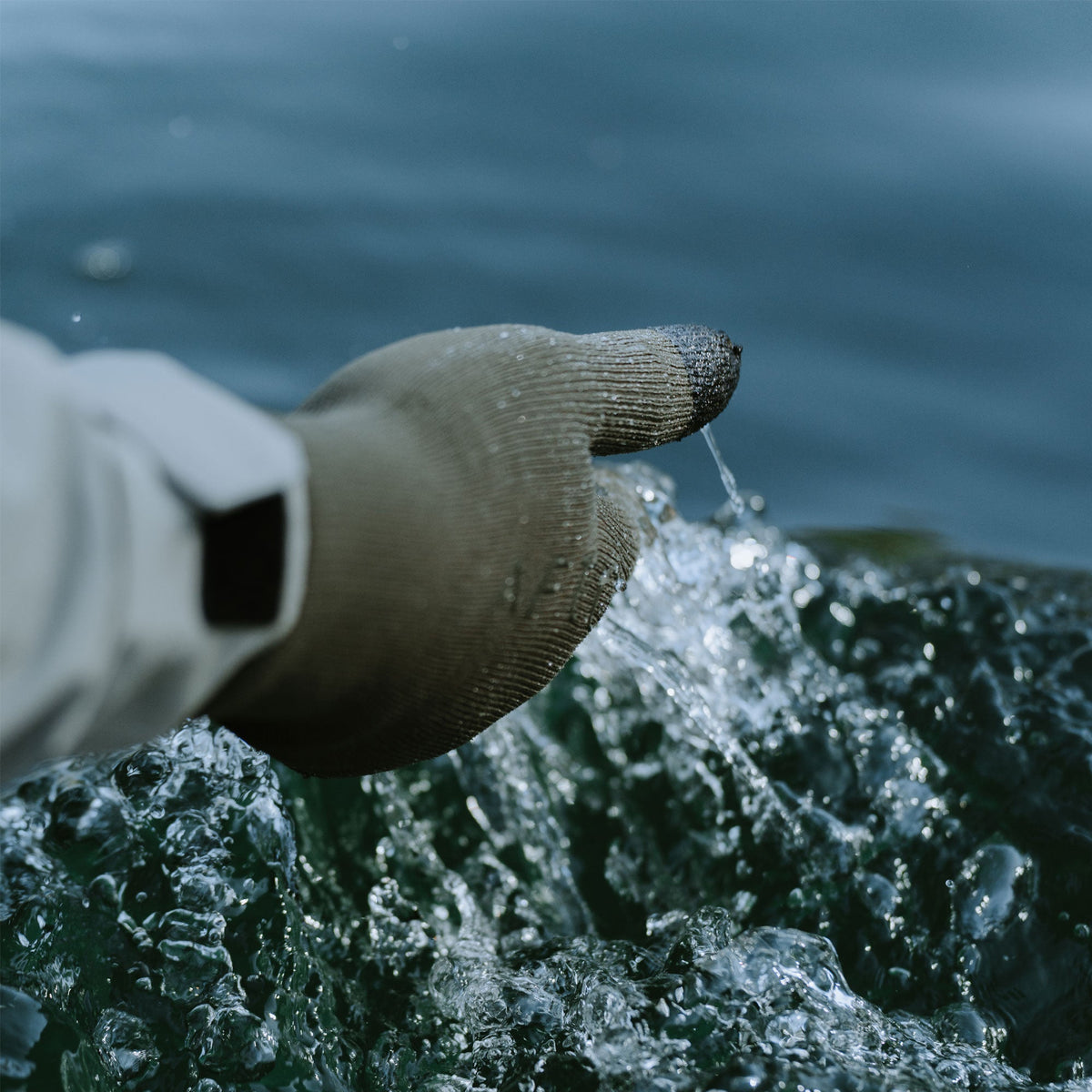 Steel Breakwater Waterproof Fishing Gloves| AFTCO / AFTCO Featured