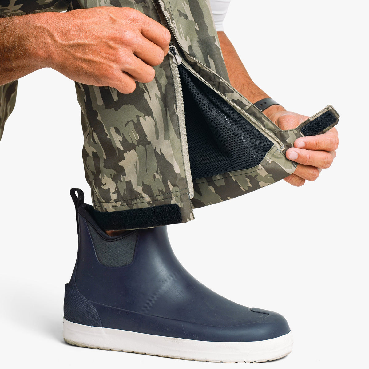 Steel Storm Camo Crossing Printed Camo Fishing Pants / AFTCO Sale