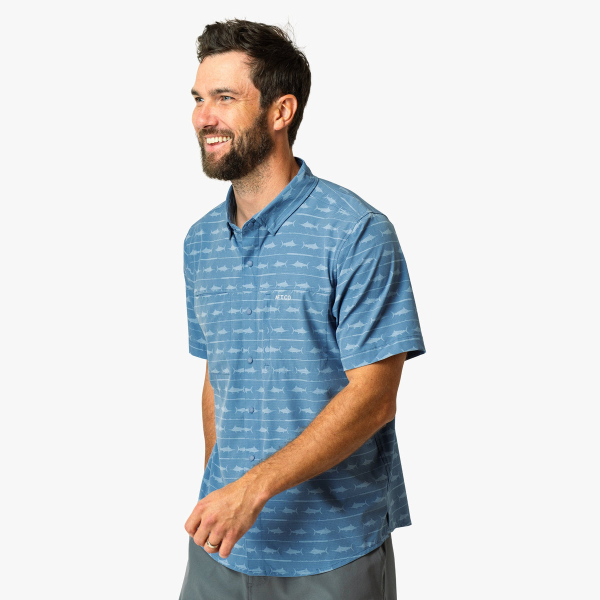 Blue Shadow Seabreeze Short Sleeve Button Down Shirt / AFTCO Top Pick