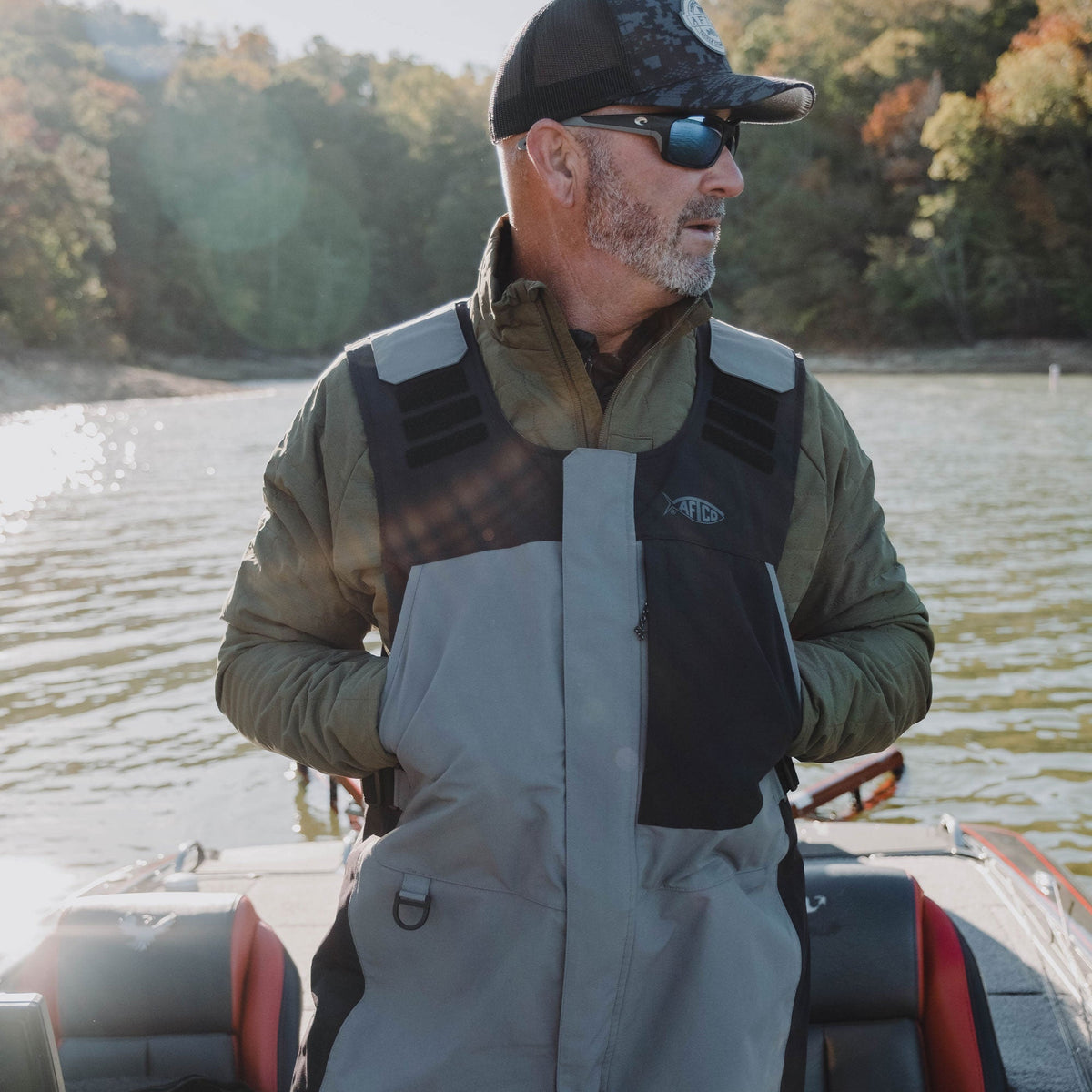 Gun Metal Hydronaut® Heavy-Duty Bib / AFTCO Quality
