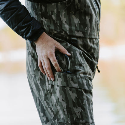 Olive Current Camo Stormbreaker Fishing Bib / AFTCO Deals
