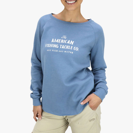 Light Blue Women's Whiskey Crewneck Fleece / AFTCO Essential