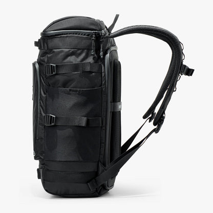 Bungee Cord Expedition Fishing Backpack / AFTCO Value
