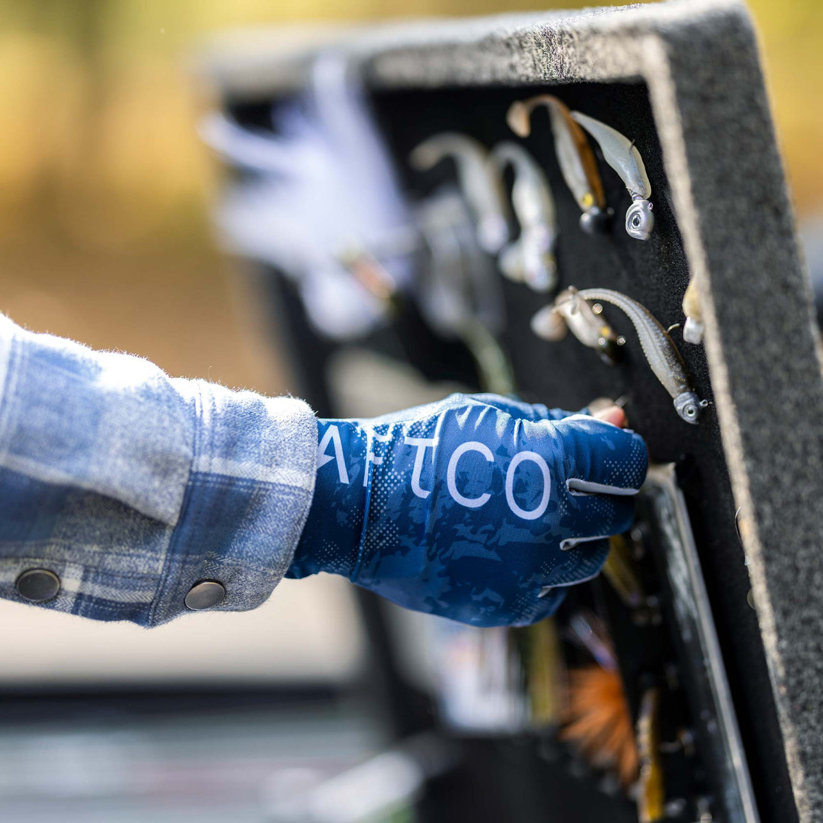 Naval Storm Camo Solblok Fingerless Fishing Gloves / AFTCO Everyday