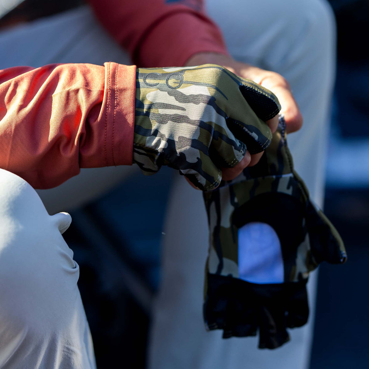 Naval Solago Sun Gloves / AFTCO Discount