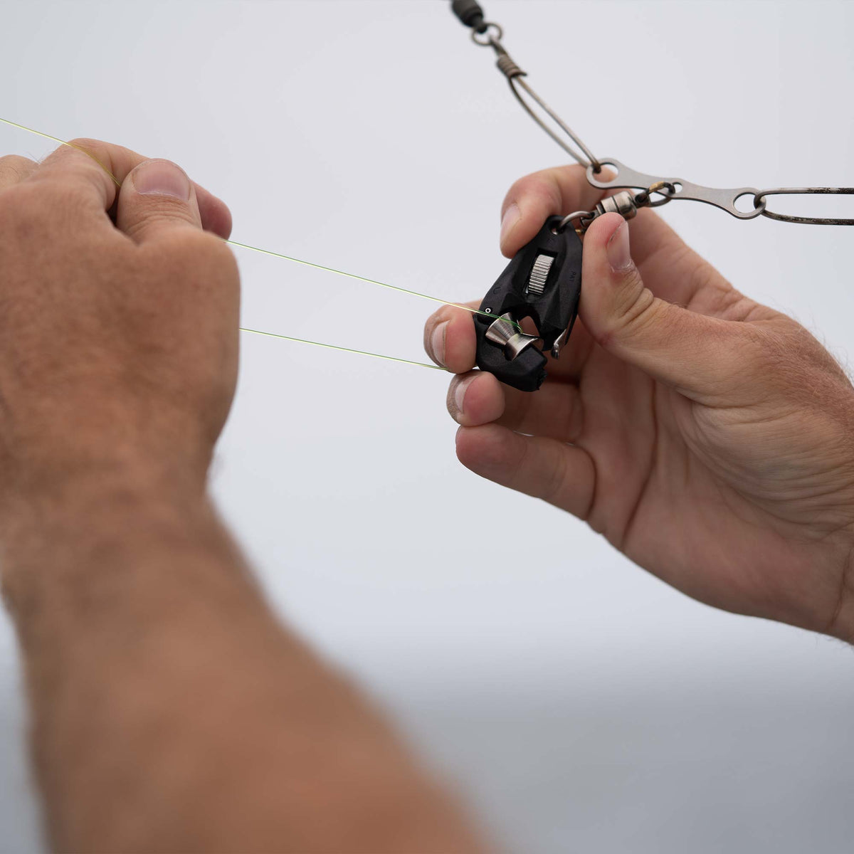 Black Roller-Troller Outrigger Clips / AFTCO Featured