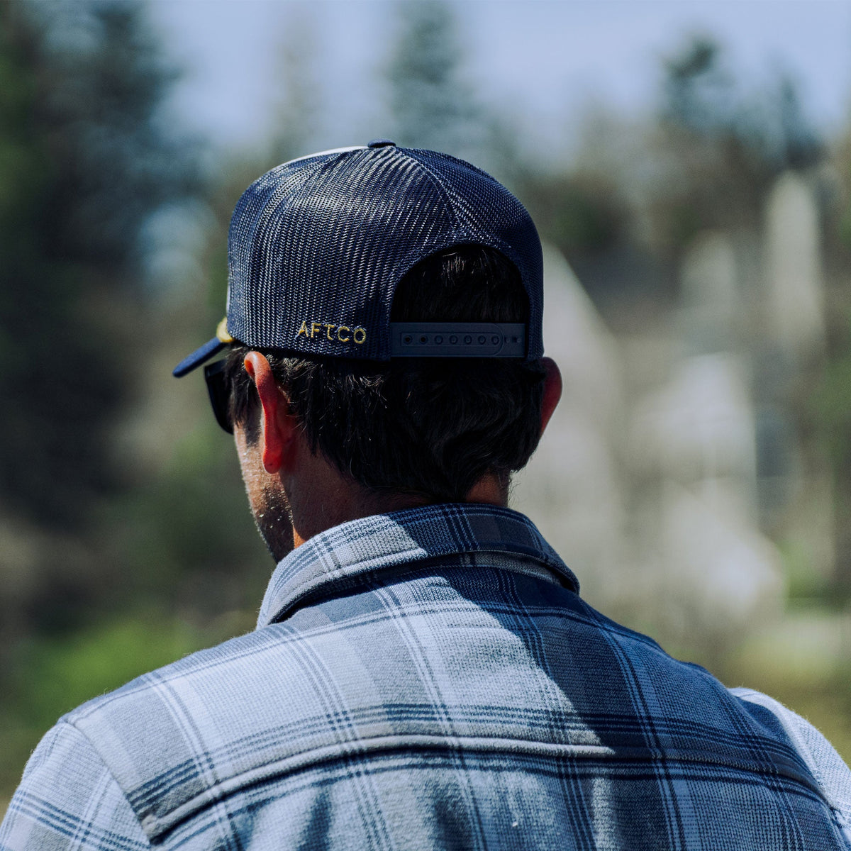 Navy Powerboat Trucker Fishing Snapback Hat / AFTCO Value