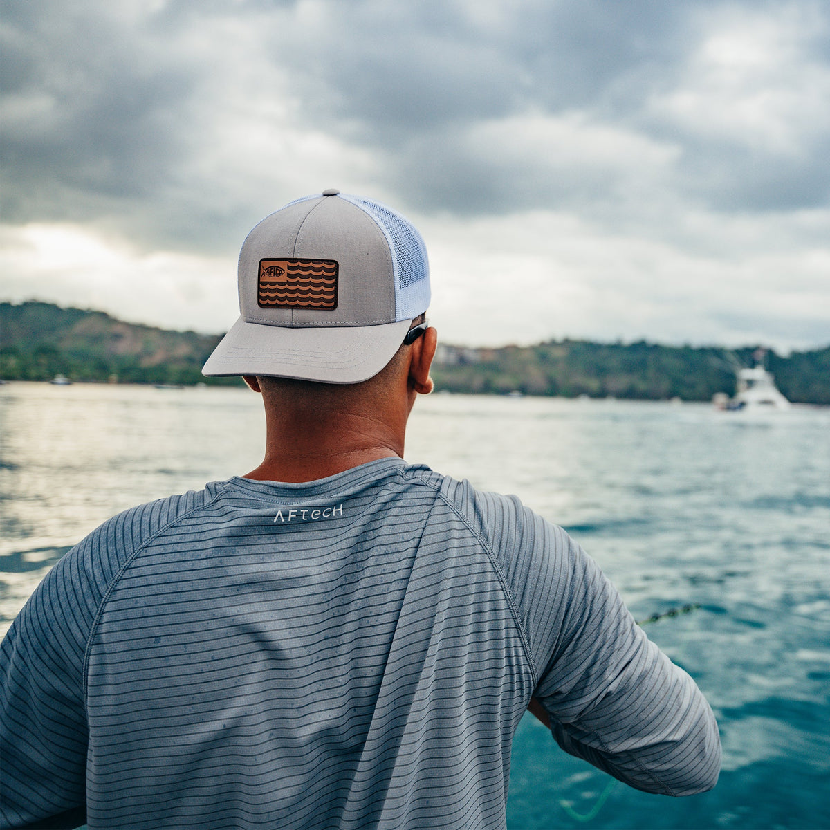 Gray Heather Canton Fishing Trucker Hat / AFTCO Deals