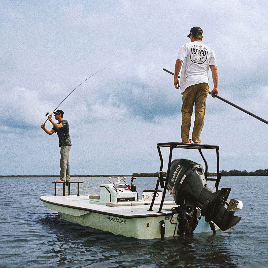 White After The Dive SS T-Shirt / AFTCO Everyday