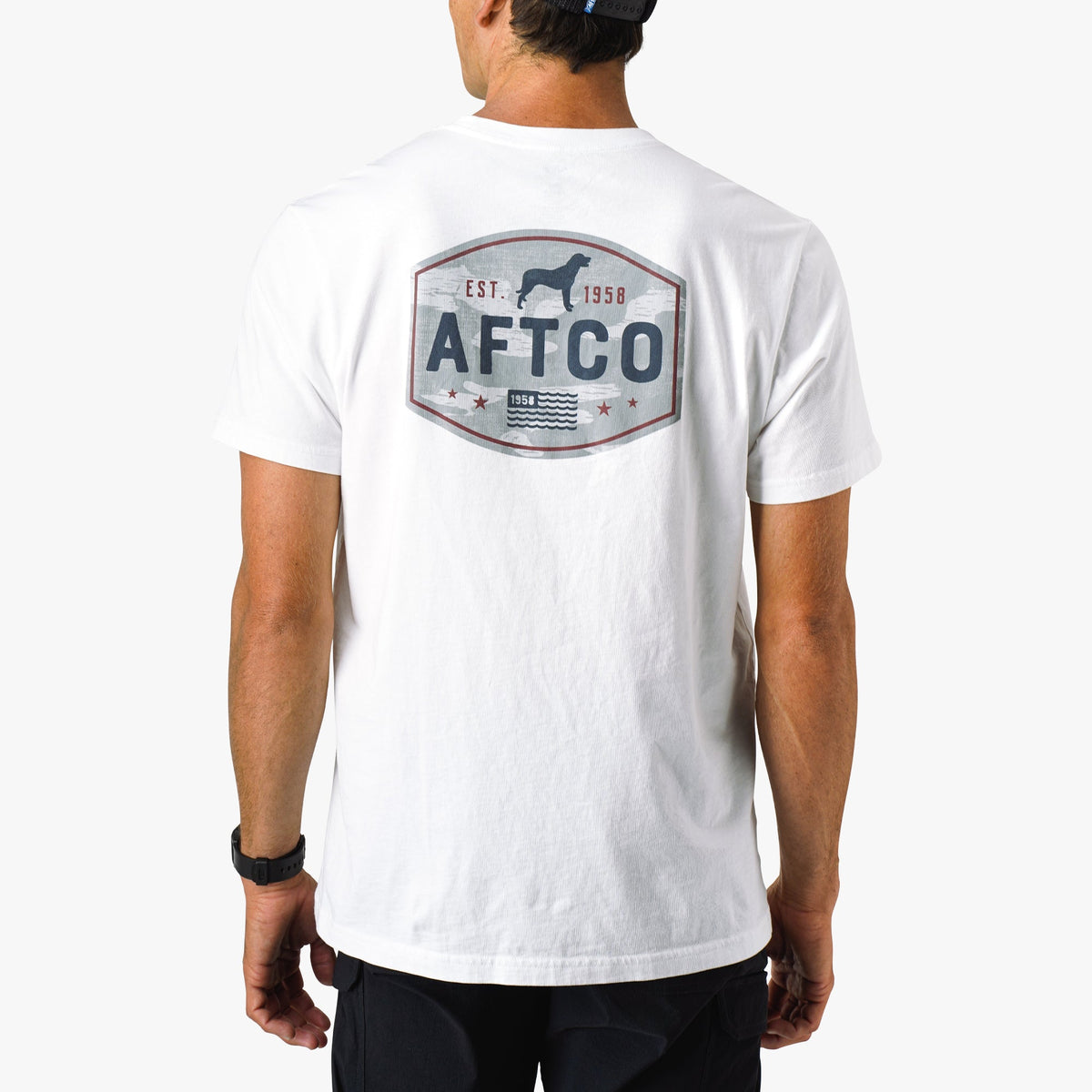 White Best Friend Men's Fishing T-Shirt / AFTCO Essential